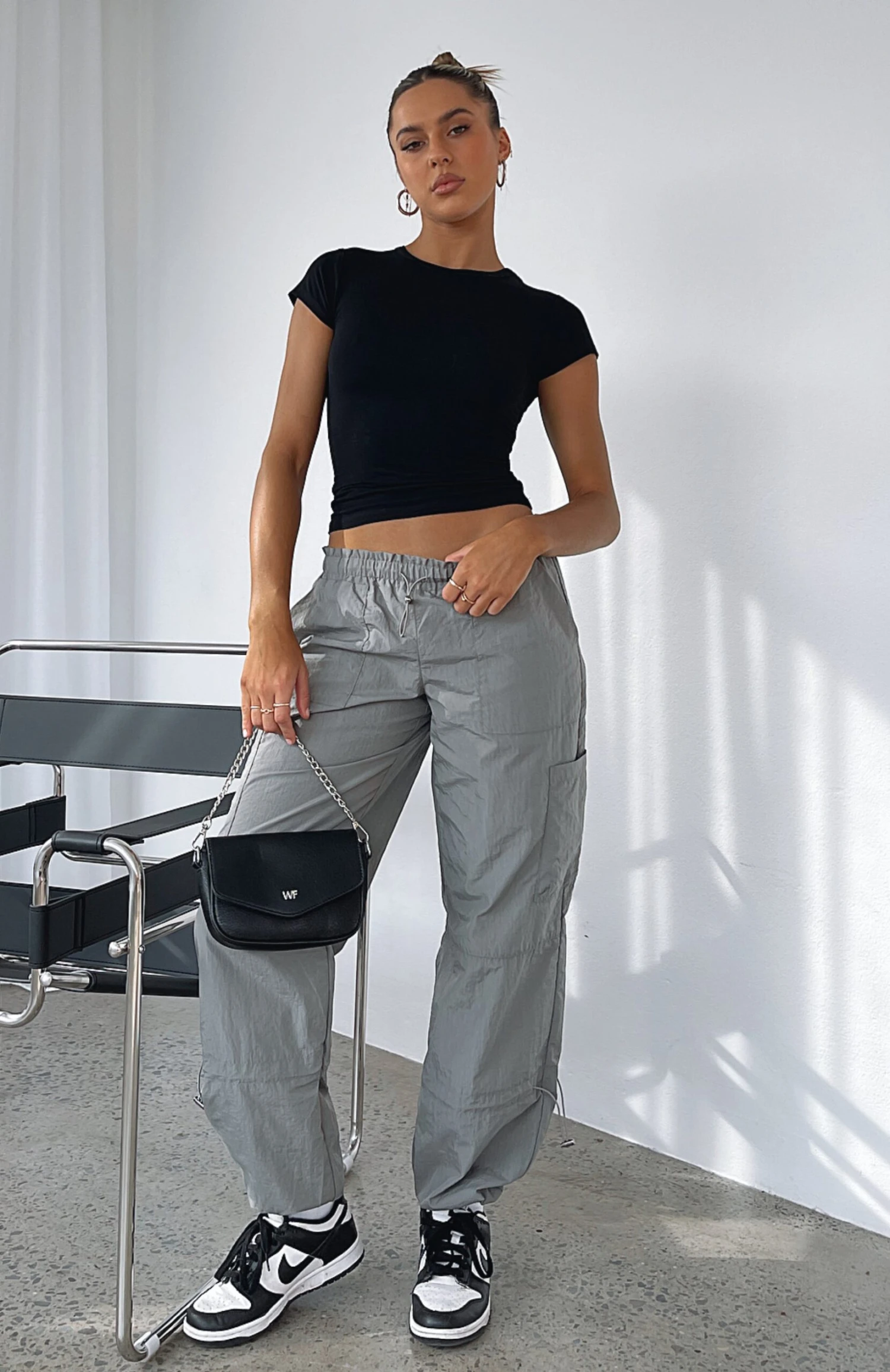 Never Blend In Pants Charcoal